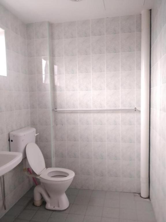 סרי מנג'ונג Spot On 89907 Motel Impian מראה חיצוני תמונה