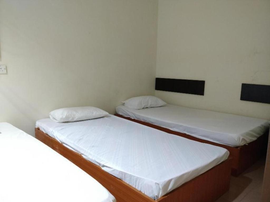 סרי מנג'ונג Spot On 89907 Motel Impian מראה חיצוני תמונה