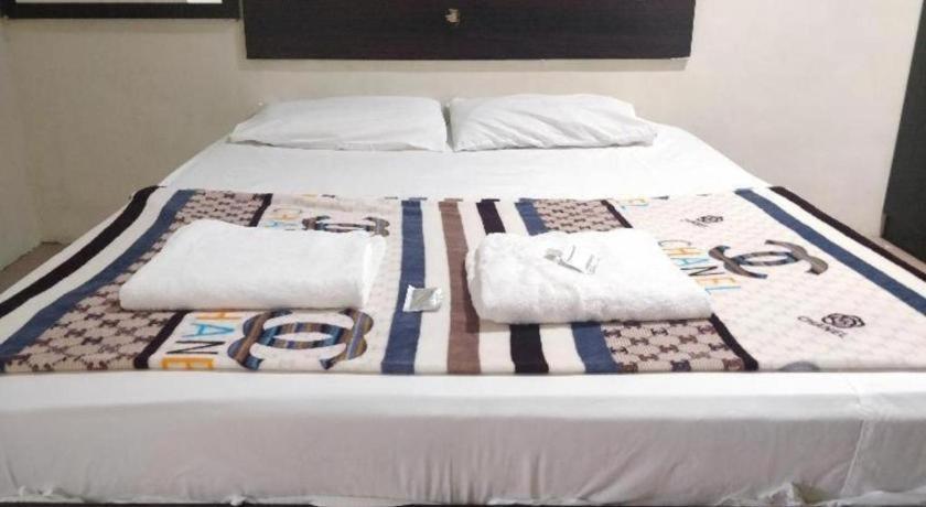 סרי מנג'ונג Spot On 89907 Motel Impian מראה חיצוני תמונה
