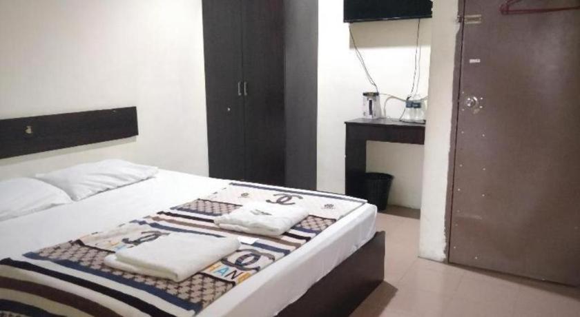 סרי מנג'ונג Spot On 89907 Motel Impian מראה חיצוני תמונה